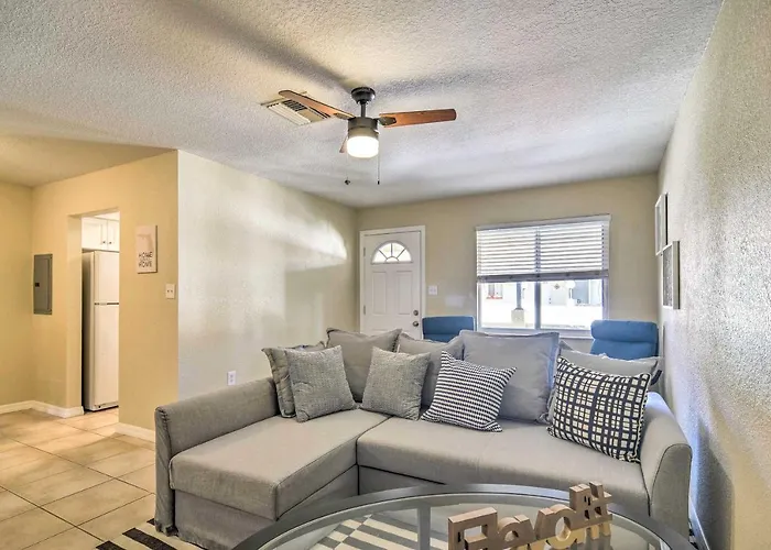 Apartment Sunny Indian Rocks Steps To Gulf!